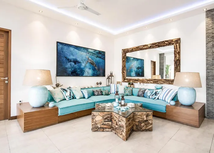 Walk To The From Luxury Designer