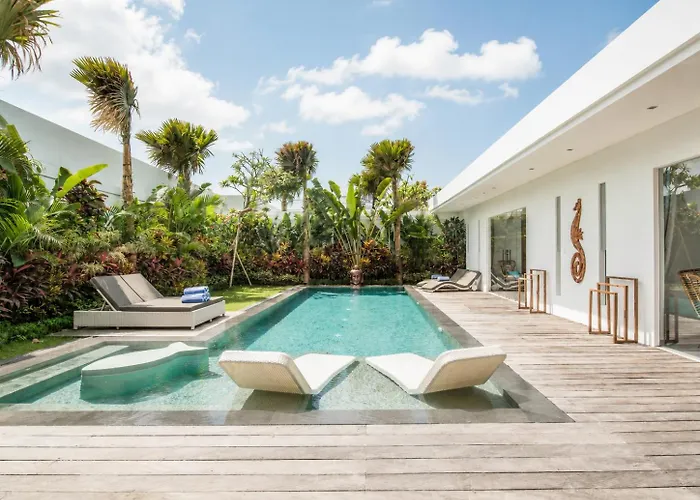 Walk To The From Luxury Designer * Seminyak