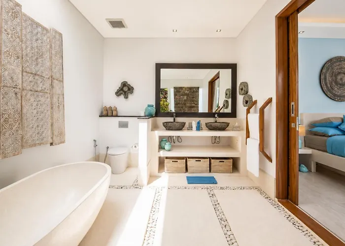 Villa Walk To The From Luxury Designer